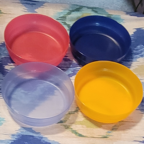 Tupperware Kitchen Tupperware Micro Reheatable Cereal Bowls Poshmark